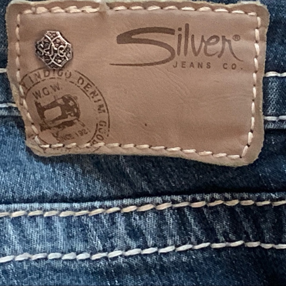 Silver Jeans Size 29 Blue Akio Capri Stretch Embroidered Western Glove Works - Picture 11 of 14
